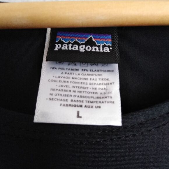 Patagonia bodysuit  - Picture 3 of 4